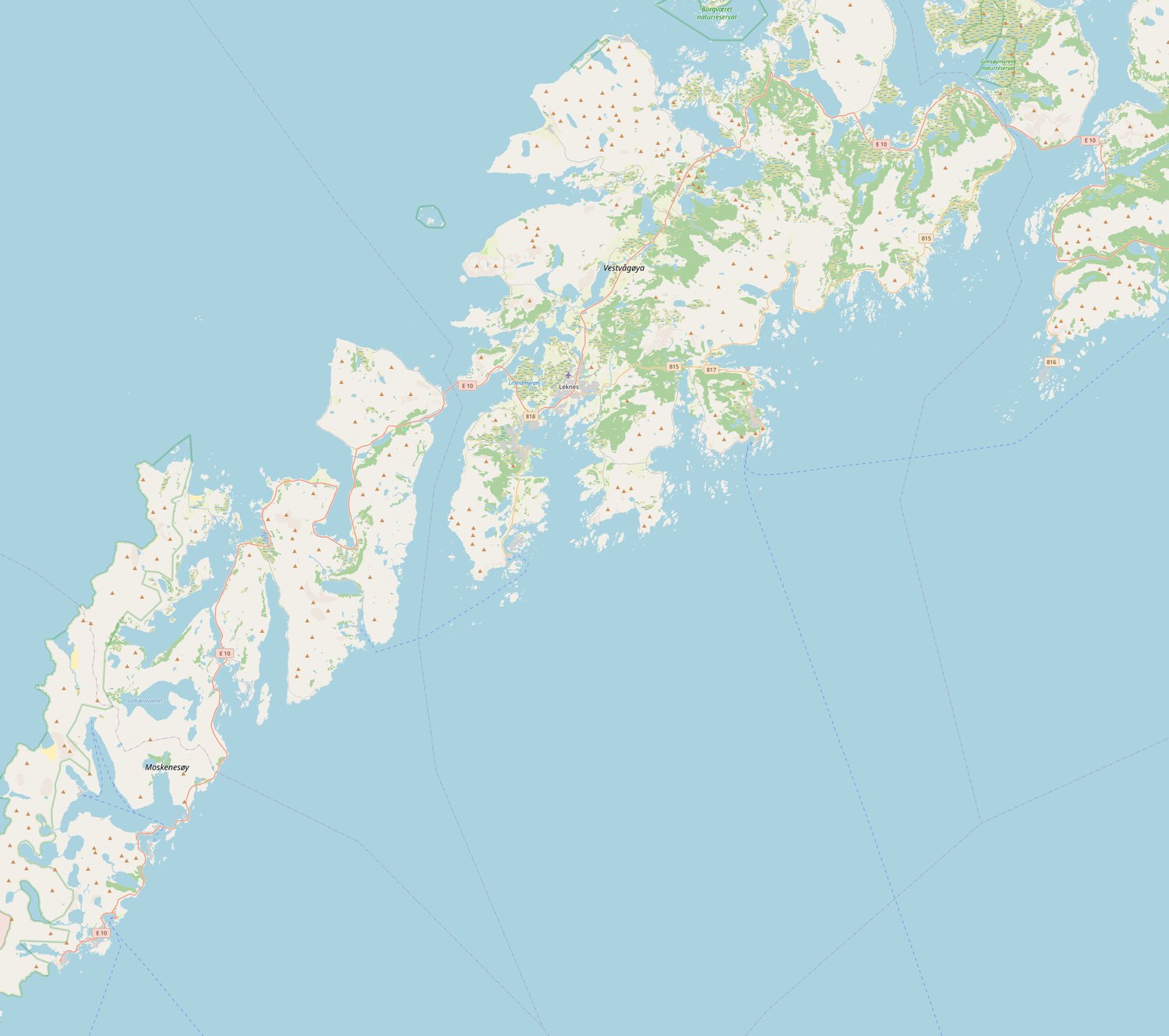 Map of Lofoten from Moskenes to Henningsvær with the actual ride route traced on top
